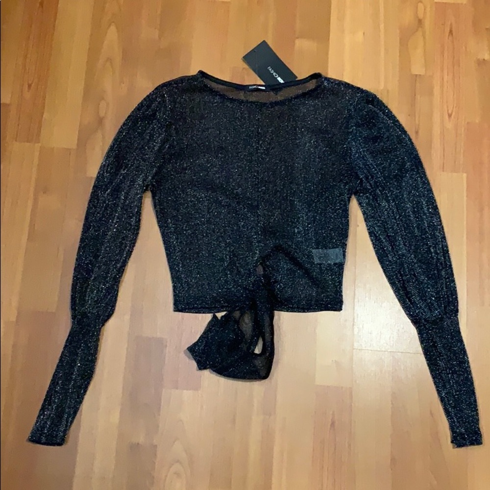 Cropped dress shirt. Sparkle. Black. Size small.